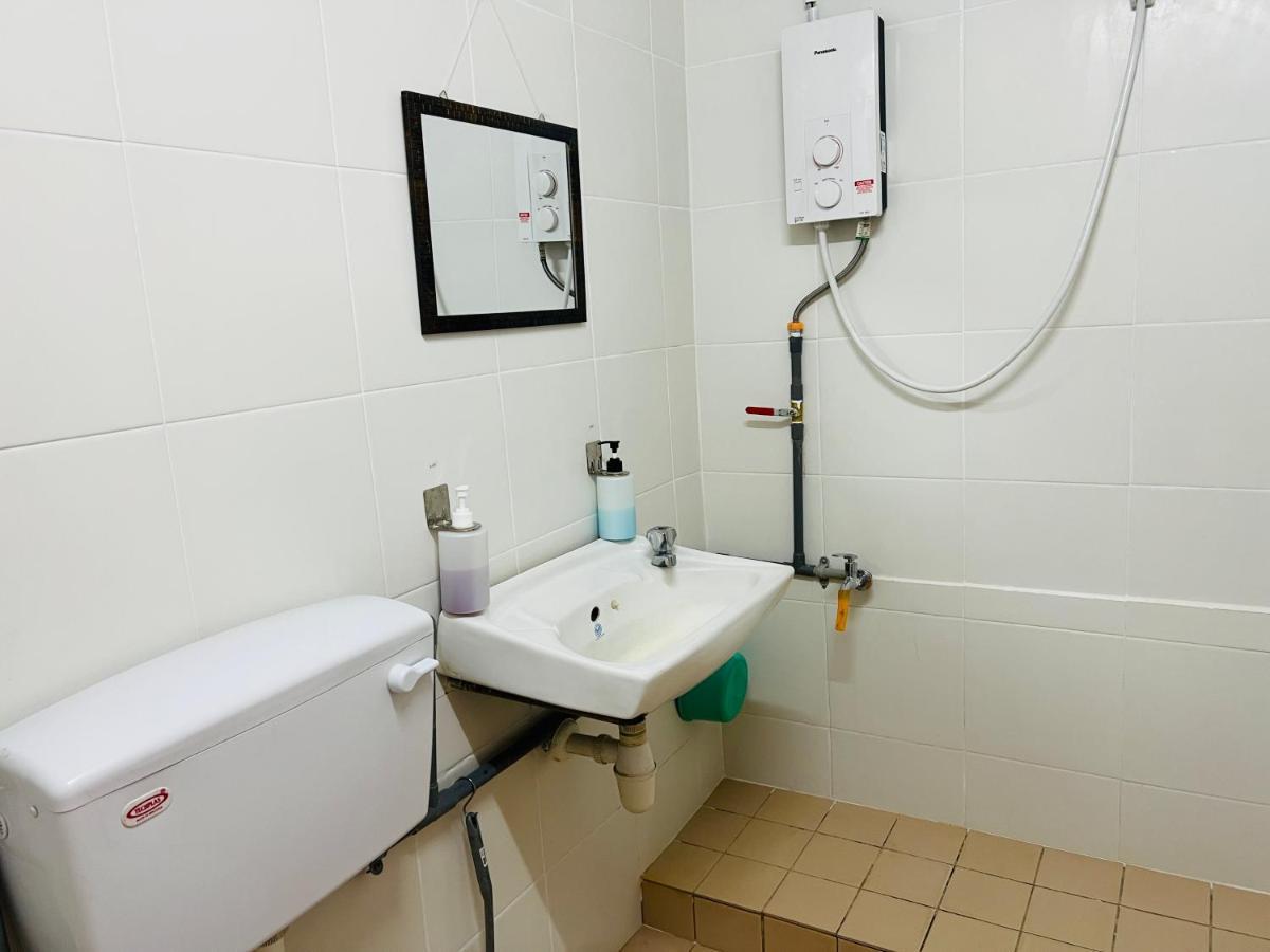 Apartment Kl Rinas Best Homestay At Bukit Bintang City Center